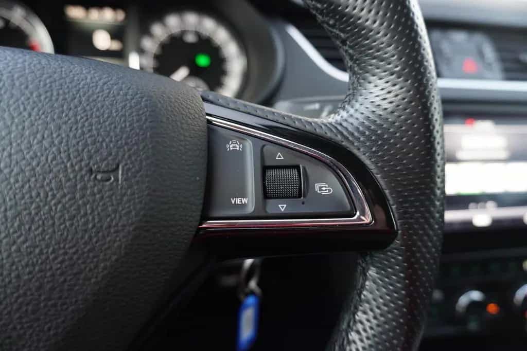 Skoda Octavia Combi 2.0 TSI Style AAC LED Navi SHZ Spo 11/2019-photo-14