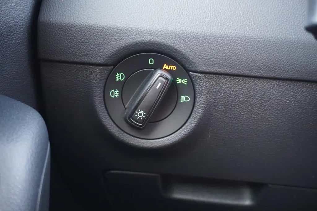 Skoda Octavia Combi 2.0 TSI Style AAC LED Navi SHZ Spo 11/2019-photo-17