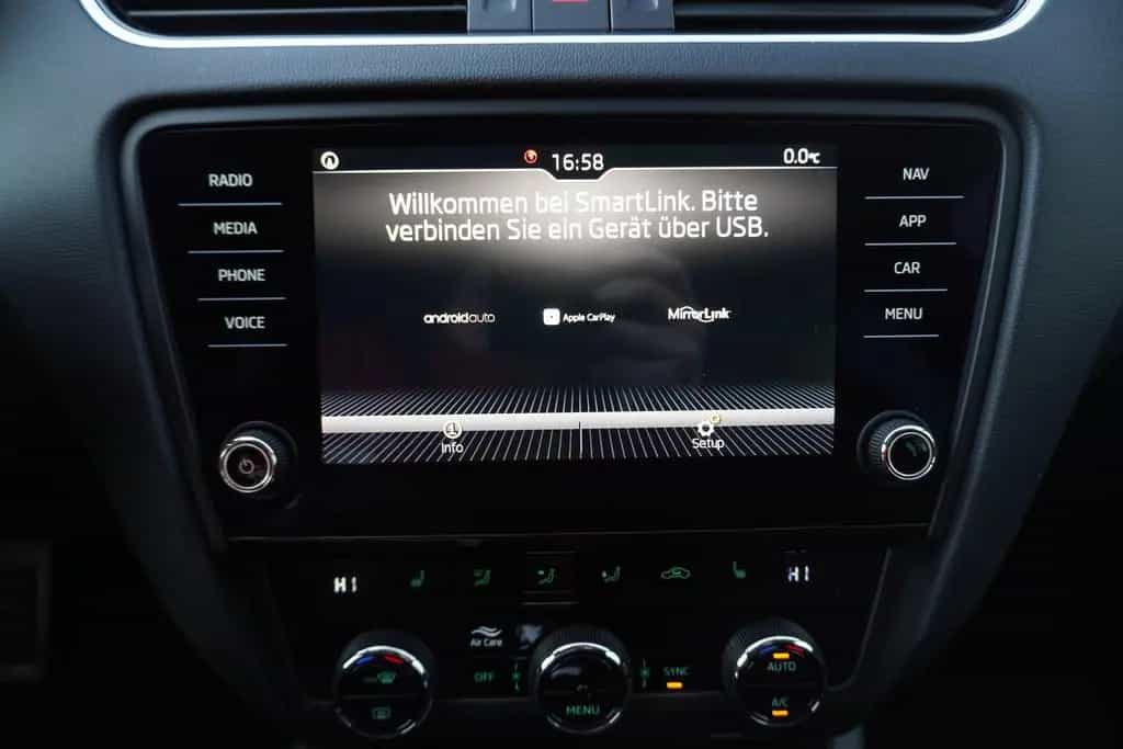 Skoda Octavia Combi 2.0 TSI Style AAC LED Navi SHZ Spo 11/2019-photo-21