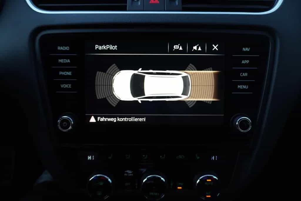 Skoda Octavia Combi 2.0 TSI Style AAC LED Navi SHZ Spo 11/2019-photo-22