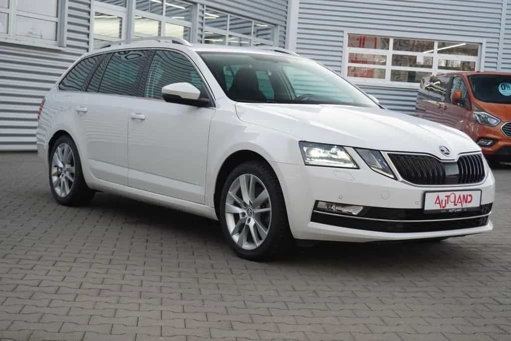 Skoda Octavia Combi 2.0 TSI Style AAC LED Navi SHZ Spo 11/2019-photo-2