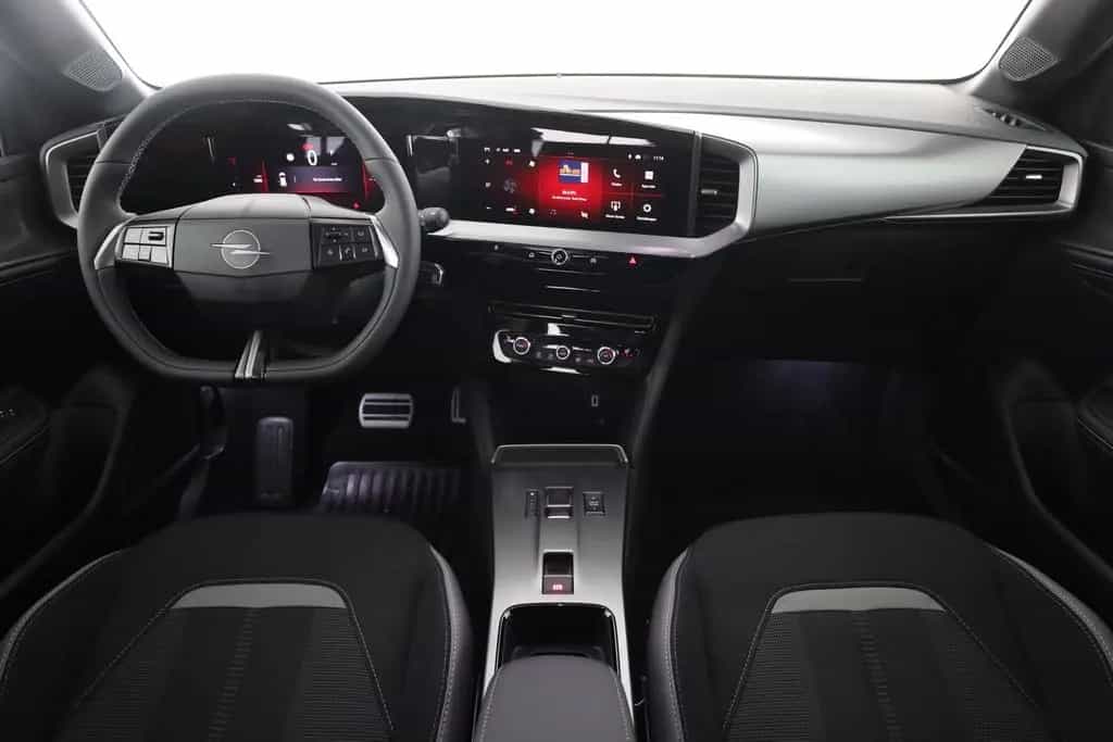 Opel Mokka GS 1.2 DI Turbo Aut. LED Kamera Sitzheizun 12/2025-photo-8