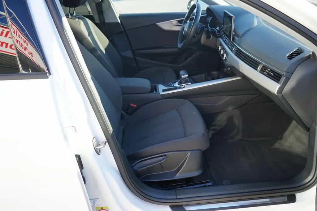 Audi A4 Avant 40 TDI S-Tronic LED Navi DAB USB Kamera 04/2021-photo-32