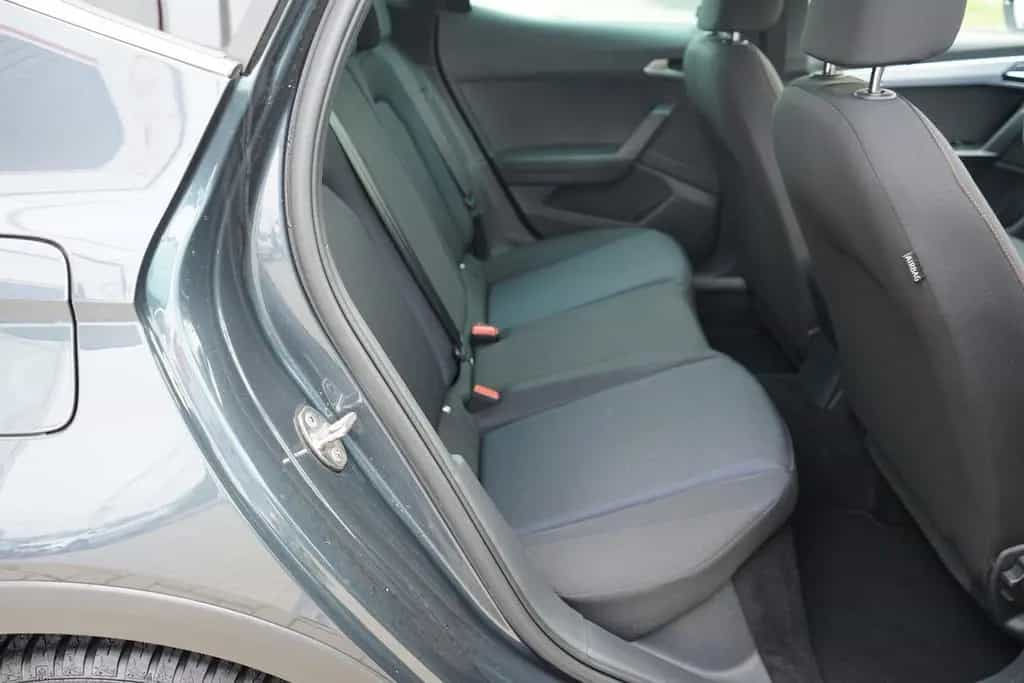 Seat Arona 1.0 TSI FR DSG LED FullLink Sitzheizung 03/2022-photo-31