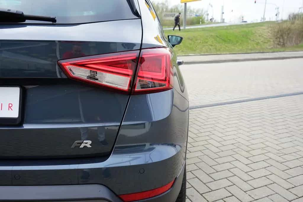 Seat Arona 1.0 TSI FR DSG LED FullLink Sitzheizung 03/2022-photo-37