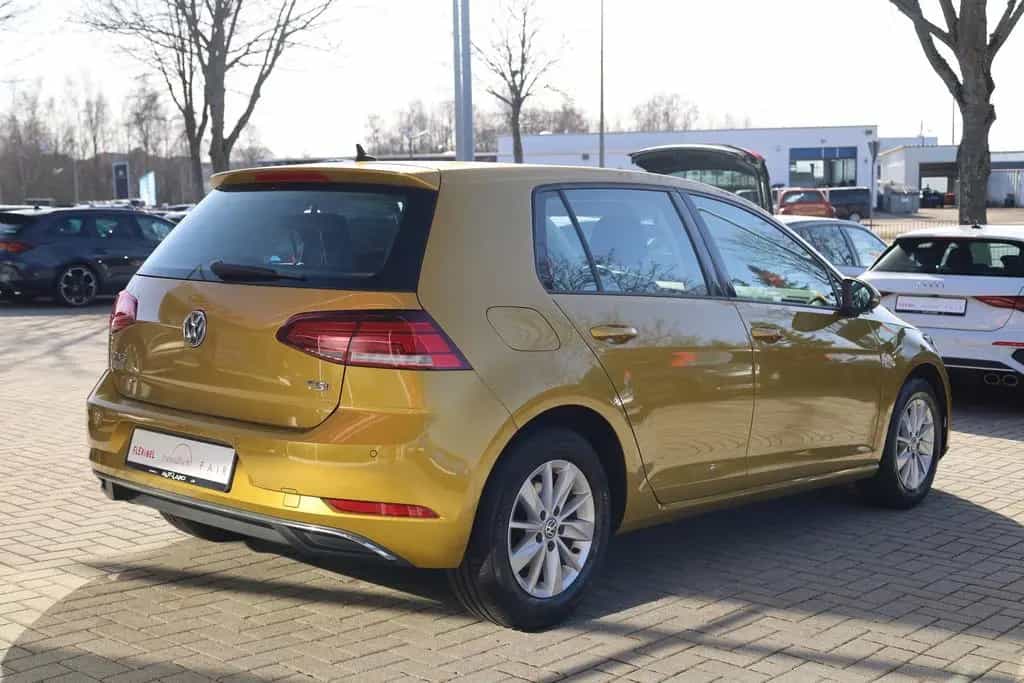 Volkswagen Golf VII 1.4 TSI Comfortline Sitzheizung PDC USB 09/2017-photo-4
