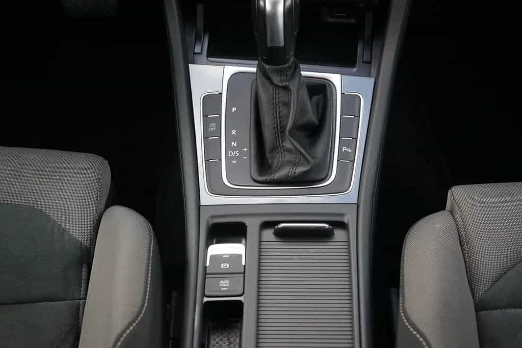 Volkswagen Golf VII Variant 1.5 TSI Navi ACC Kamera 04/2020-photo-11