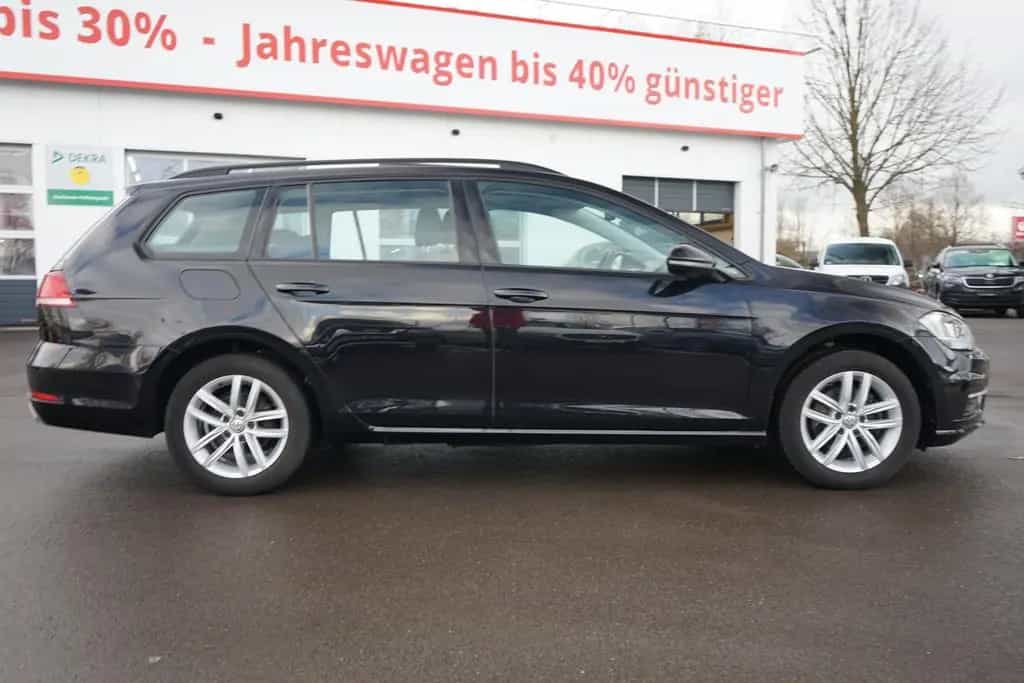 Volkswagen Golf VII Variant 1.5 TSI Navi ACC Kamera 04/2020-photo-2