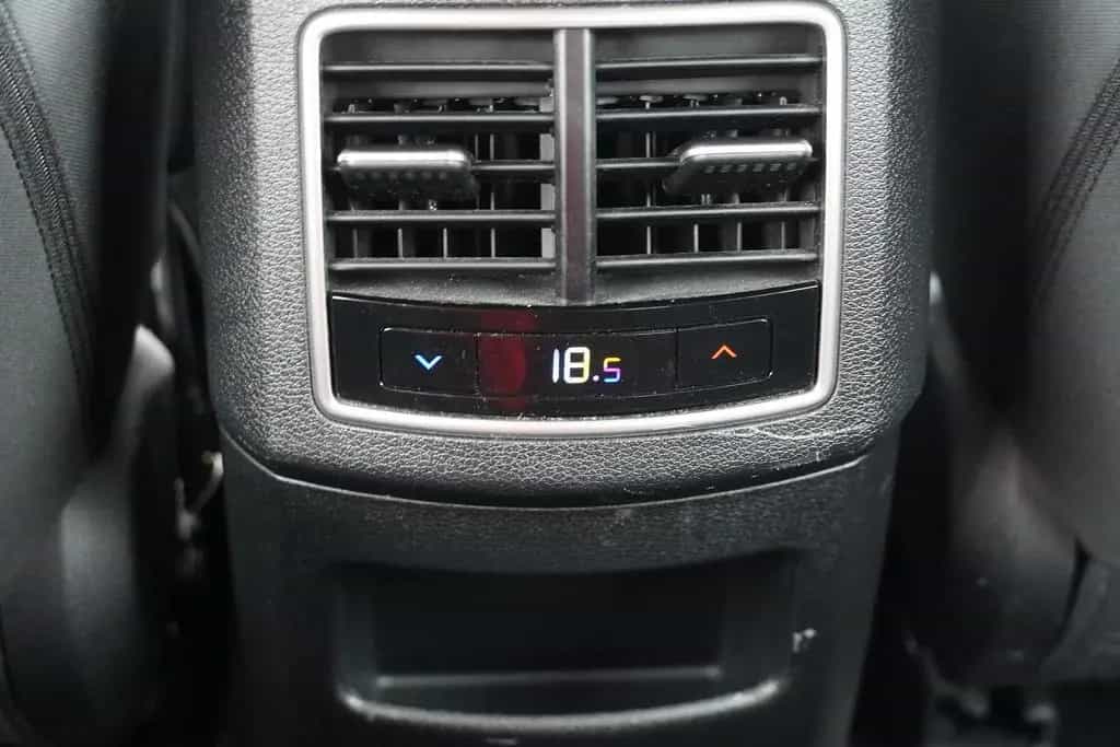 Kia Sportage 1.6 T-GDI Klimaaut. Sitzheizung Kamera 03/2022-photo-23