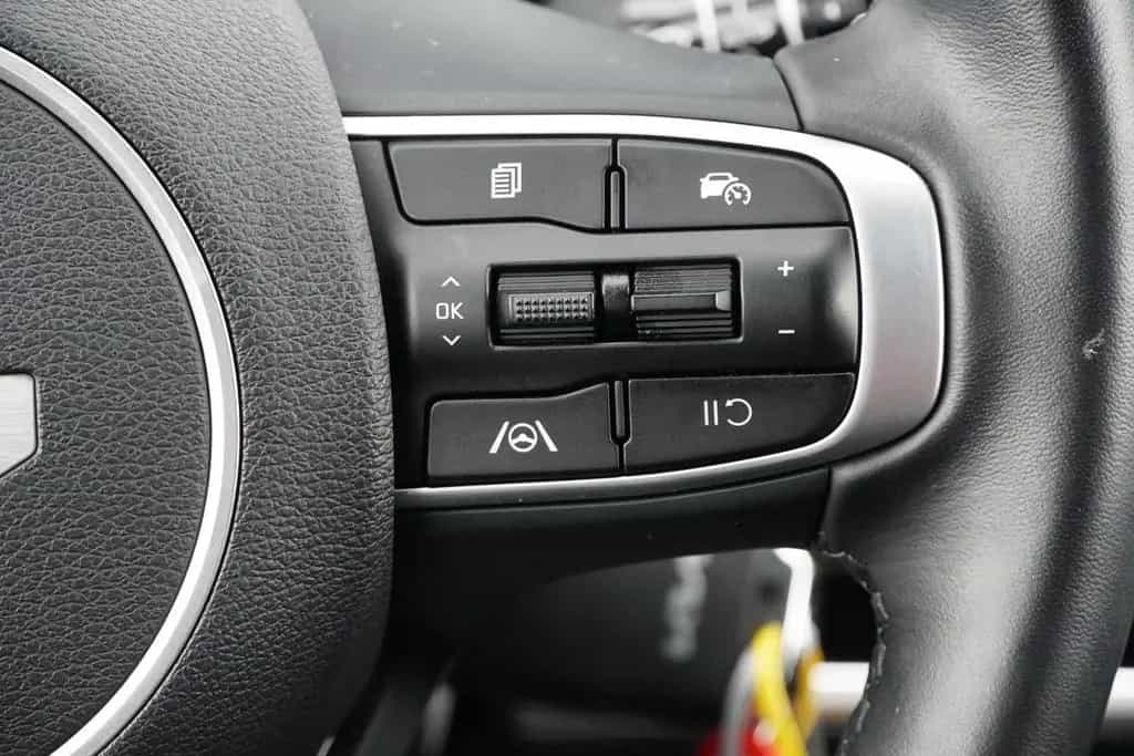 Kia Sportage 1.6 T-GDI Klimaaut. Sitzheizung Kamera 03/2022-photo-26