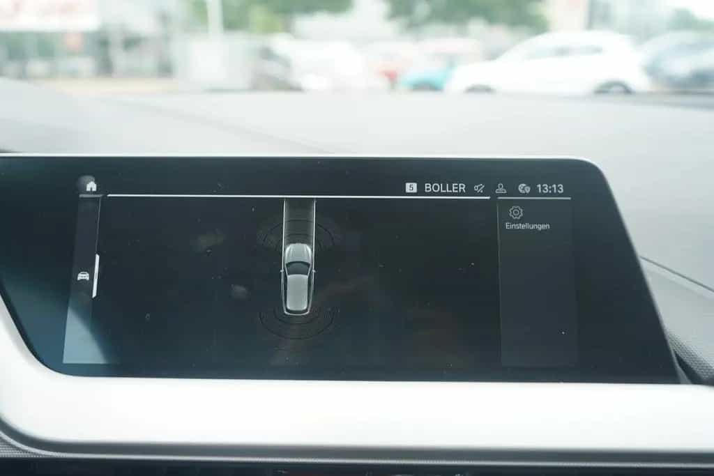 BMW 118 i Advantage LED Navi Tempomat Sitzheizung USB 07/2022-photo-13