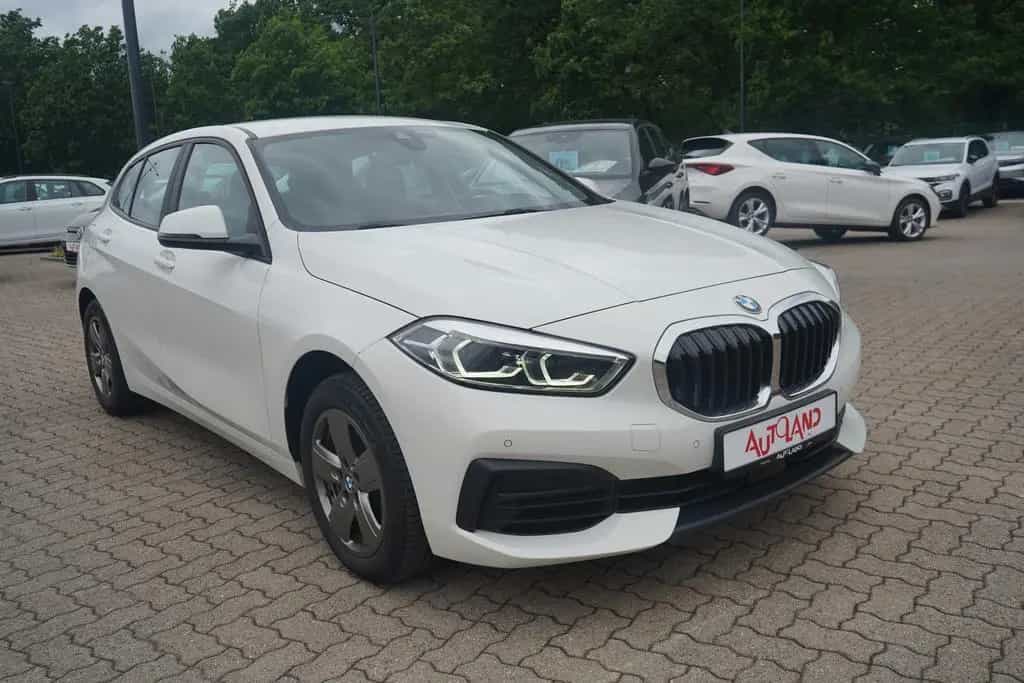 BMW 118 i Advantage LED Navi Tempomat Sitzheizung USB 07/2022-photo-6