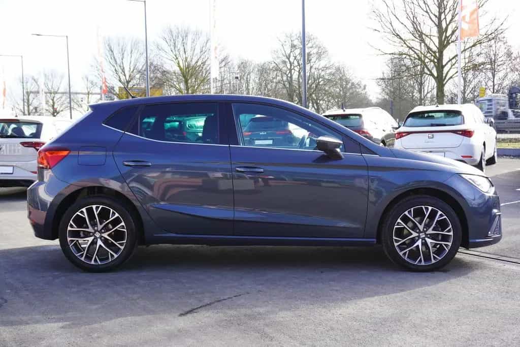 Seat Ibiza 1.0 TSI Xcellence LED Navi FullLink AHK 03/2022-photo-3