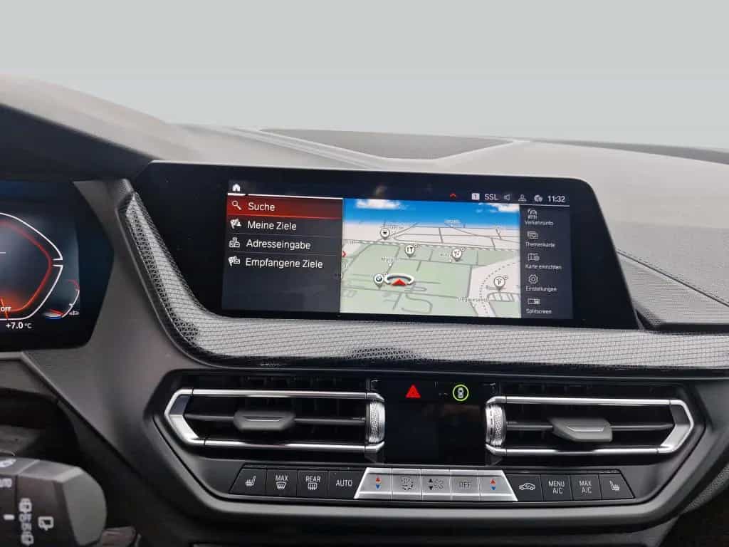 BMW 1 Series 118i Aut. M Sport HiFi LED Navi 03/2023-photo-19