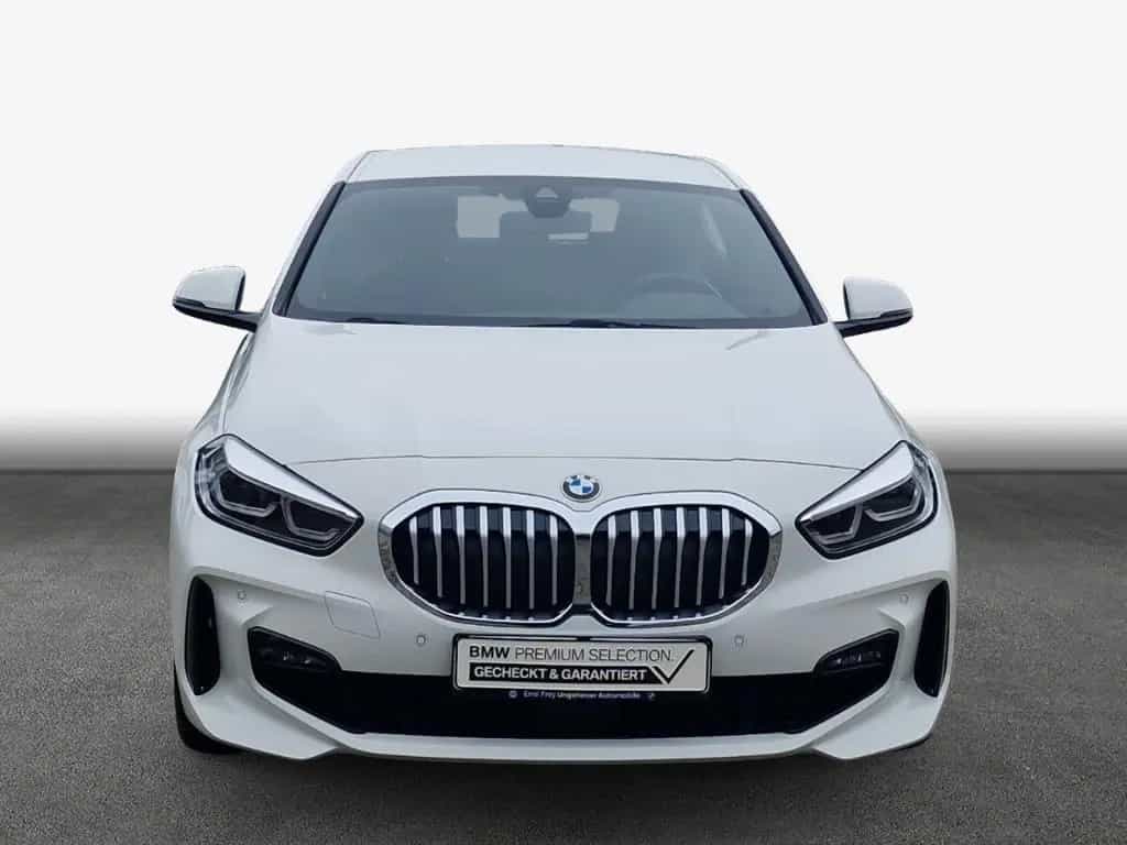 BMW 1 Series 118i Aut. M Sport HiFi LED Navi 03/2023-photo-3