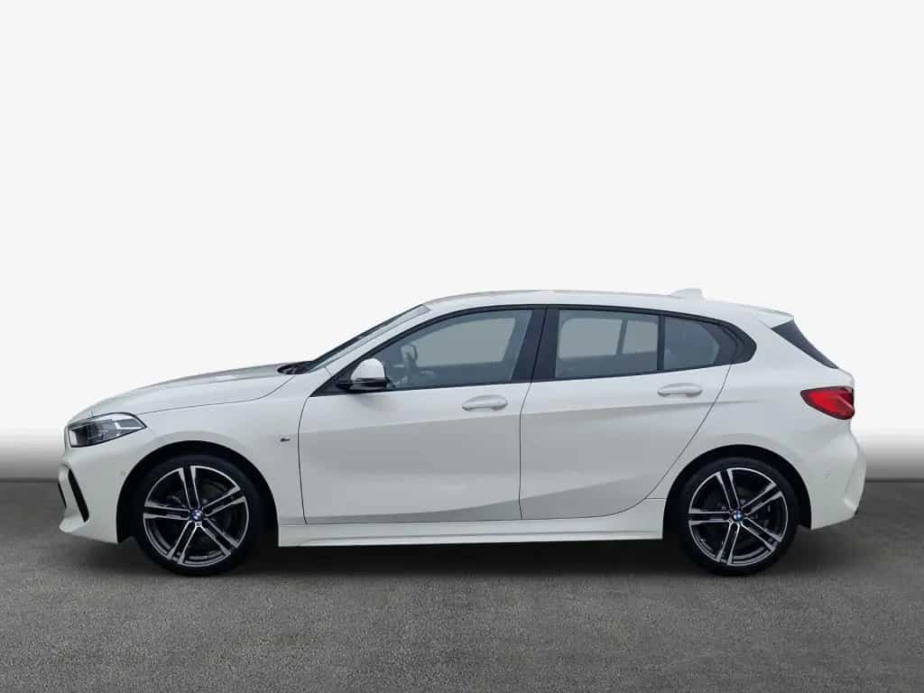 BMW 1 Series 118i Aut. M Sport HiFi LED Navi 03/2023-photo-4