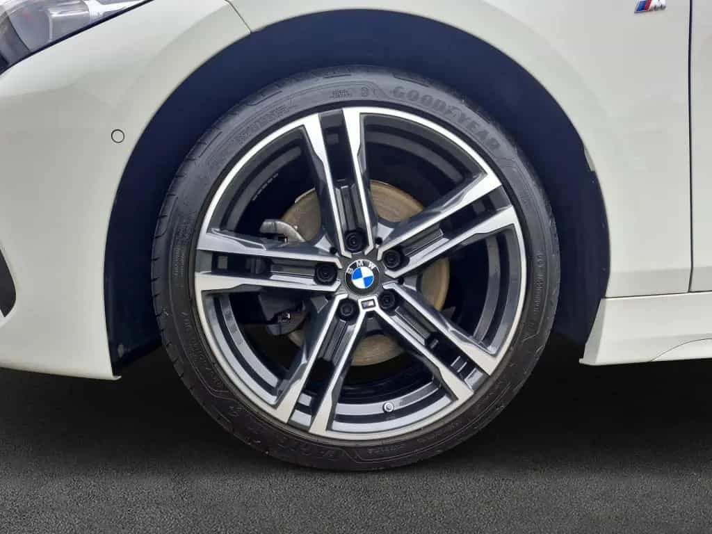 BMW 1 Series 118i Aut. M Sport HiFi LED Navi 03/2023-photo-7