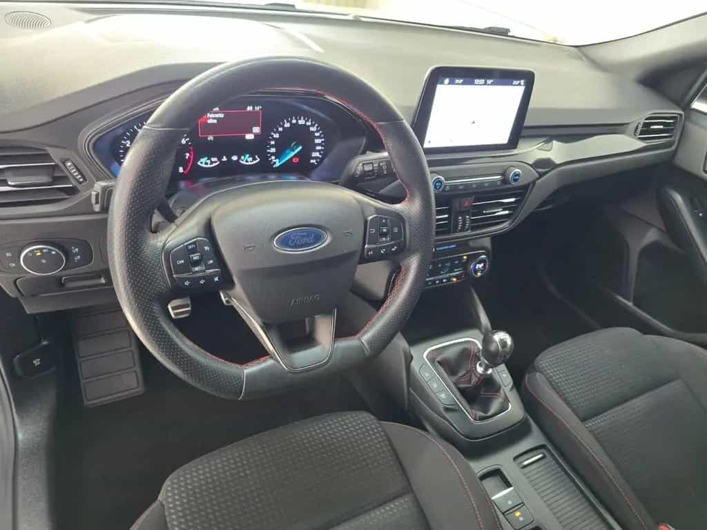 Ford Focus Turnier 1.5 ST-Line LED Keyless Carplay 18 06/2019-photo-14