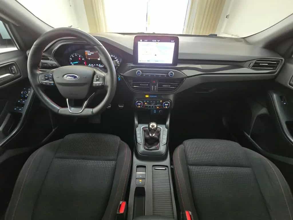 Ford Focus Turnier 1.5 ST-Line LED Keyless Carplay 18 06/2019-photo-16
