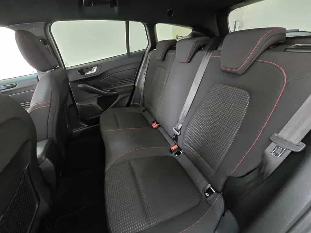 Ford Focus Turnier 1.5 ST-Line LED Keyless Carplay 18 06/2019-photo-7
