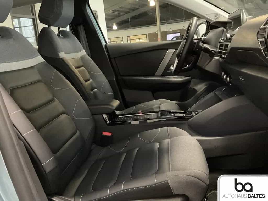 Citroën C4 1.2 PureTech 130 Shine LED/Navi/HuD/360*/Appl 01/2024-photo-4