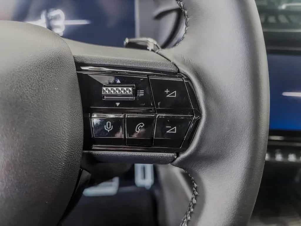 Alfa Romeo Junior SPECIALE IBRIDA MATRIX ACC KEYLESS NAV... 01/2026-photo-23