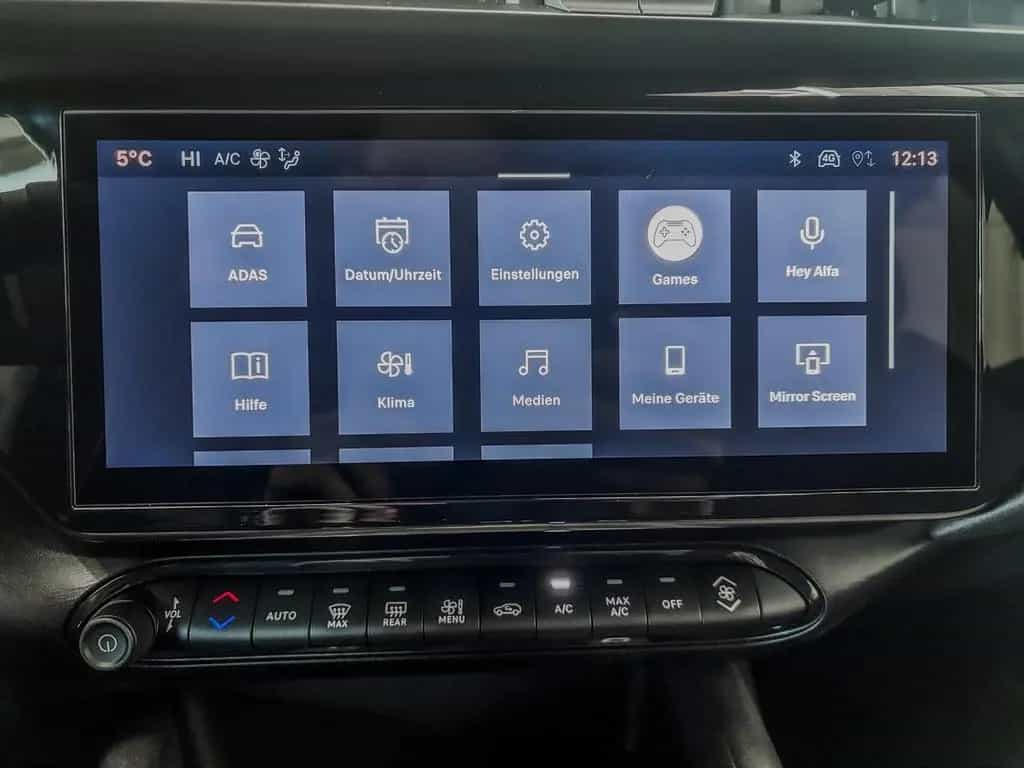 Alfa Romeo Junior SPECIALE IBRIDA MATRIX ACC KEYLESS NAV... 01/2026-photo-30