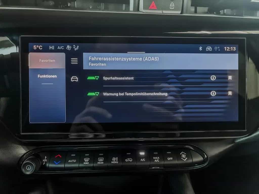 Alfa Romeo Junior SPECIALE IBRIDA MATRIX ACC KEYLESS NAV... 01/2026-photo-32