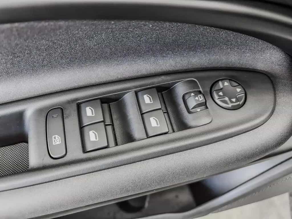 Alfa Romeo Junior SPECIALE IBRIDA MATRIX ACC KEYLESS NAV... 01/2026-photo-40