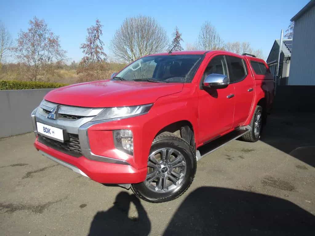 Mitsubishi L200 Doppelkabine 4WD HARDTOP SCHWELLER ALU 05/2020-photo-3