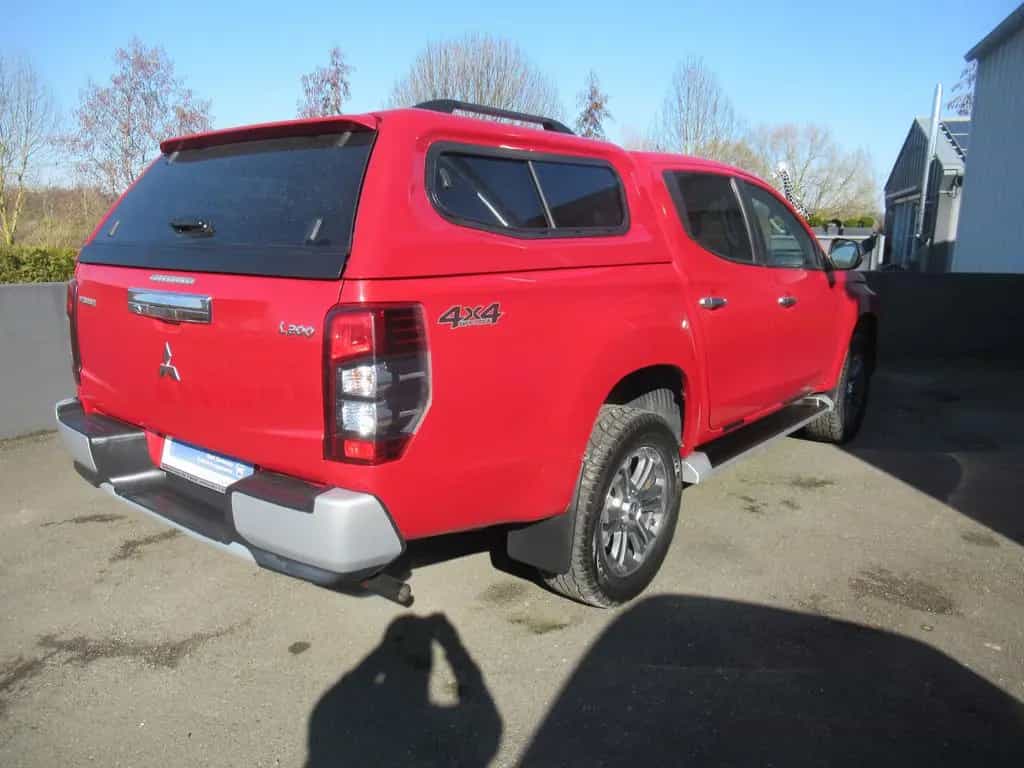 Mitsubishi L200 Doppelkabine 4WD HARDTOP SCHWELLER ALU 05/2020-photo-4