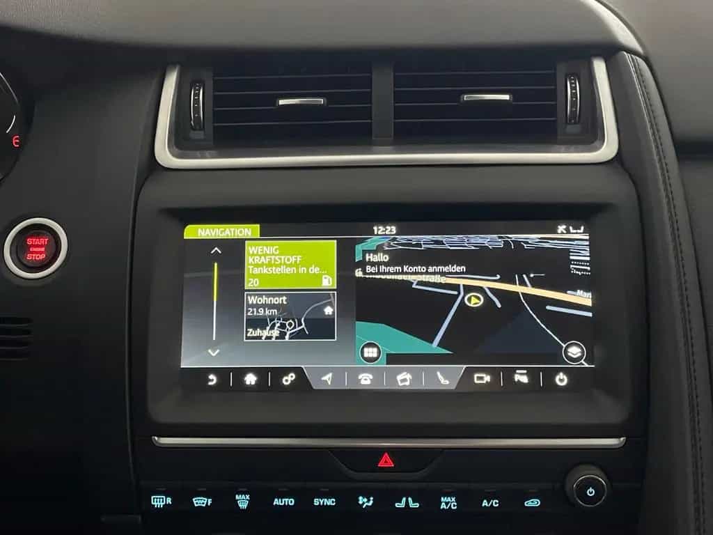 Jaguar E-Pace E-PACE Basis 03/2019-photo-13