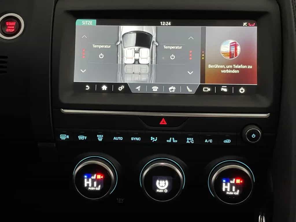 Jaguar E-Pace E-PACE Basis 03/2019-photo-14