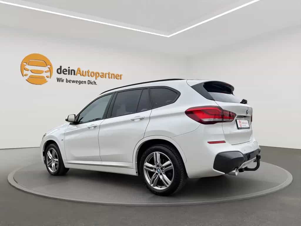 BMW X1 xDrive 20 d M Sport LED/NAVI/AHK/RFK/SHZ 01/2020-photo-6