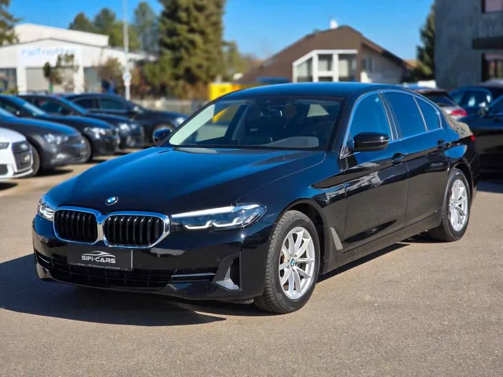 BMW 5 Series 520 d Limousine*AUT*LIVE*NAVI*LEDER*LED*ALU*SHZ* 12/2022-photo-2