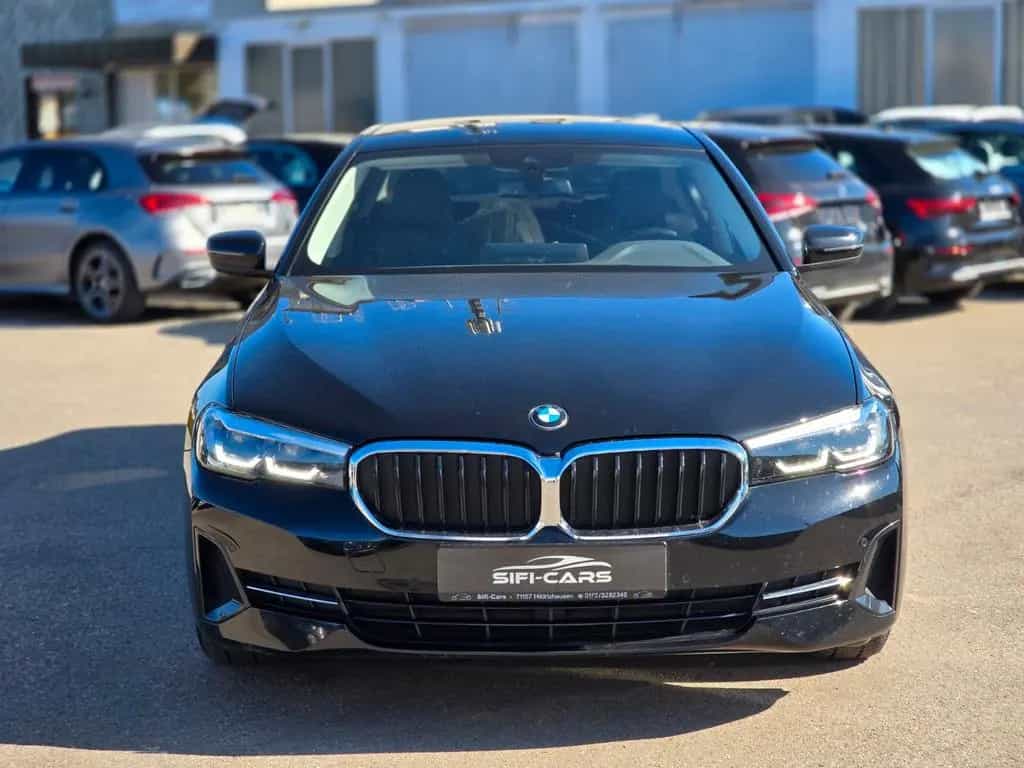 BMW 5 Series 520 d Limousine*AUT*LIVE*NAVI*LEDER*LED*ALU*SHZ* 12/2022-photo-4