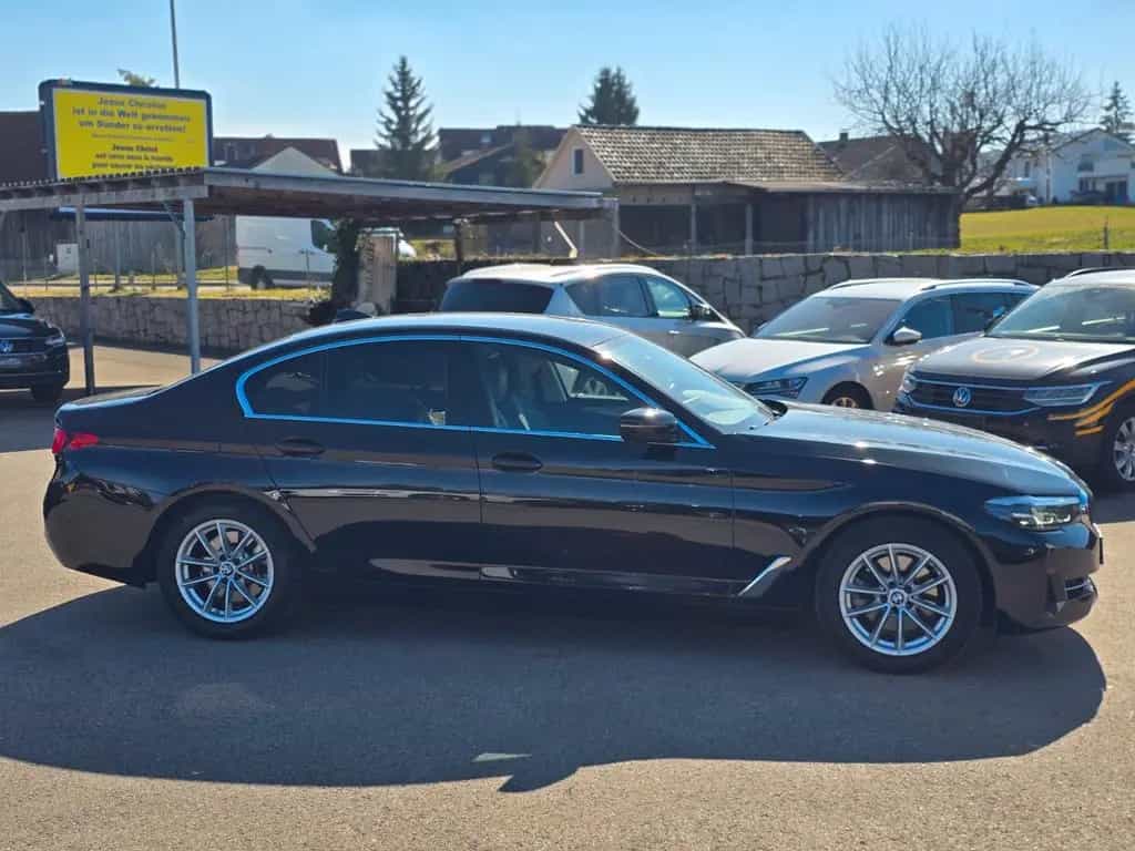 BMW 5 Series 520 d Limousine*AUT*LIVE*NAVI*LEDER*LED*ALU*SHZ* 12/2022-photo-6