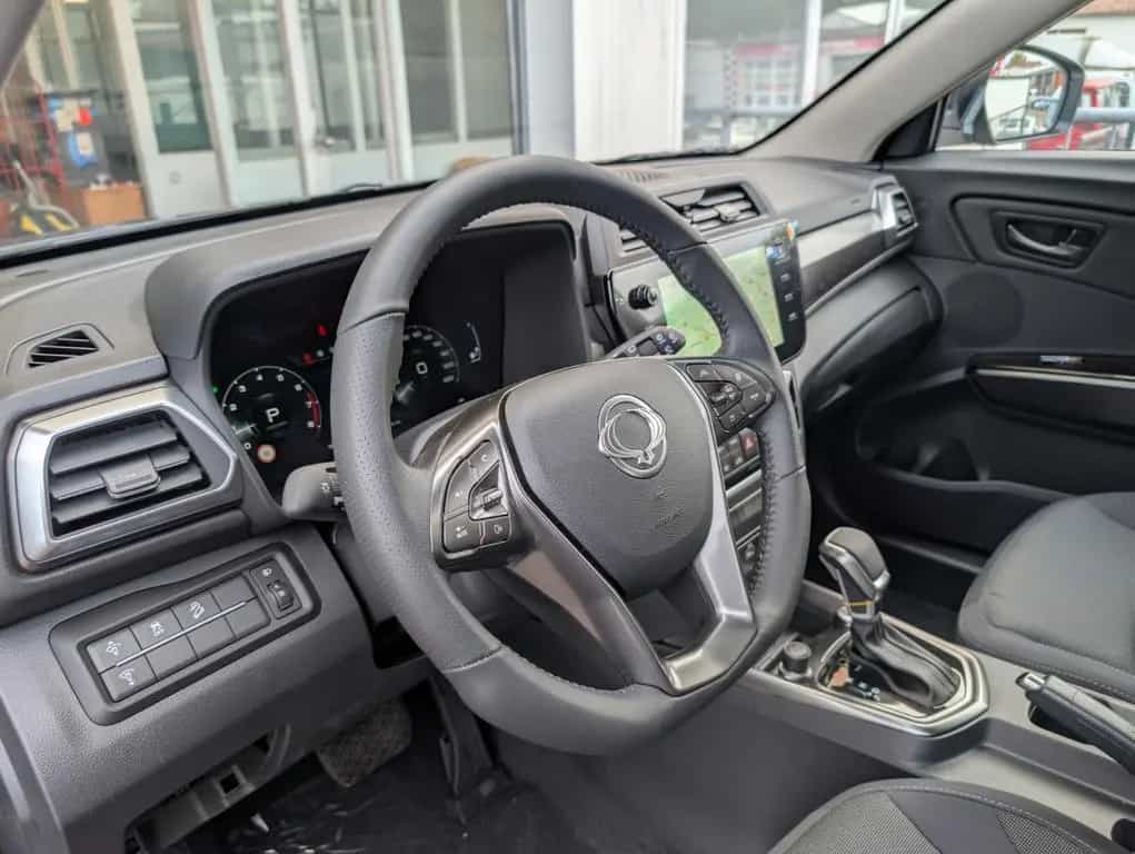 KGM Tivoli Nomad 1,5 null-photo-12