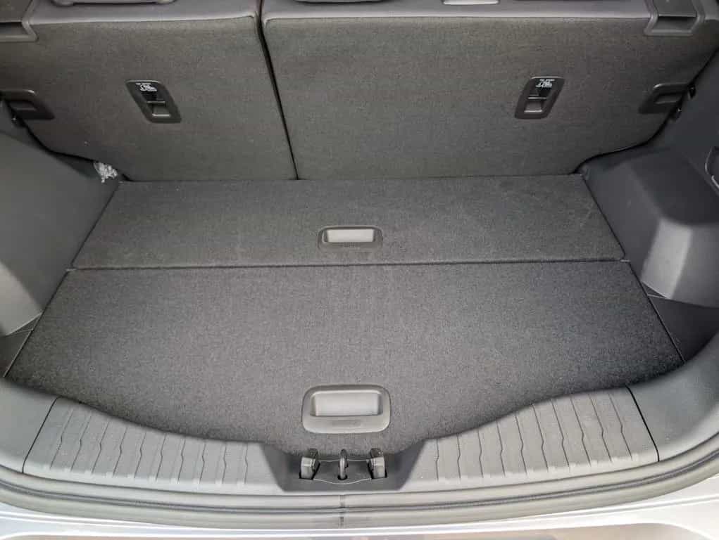 KGM Tivoli Nomad 1,5 null-photo-17