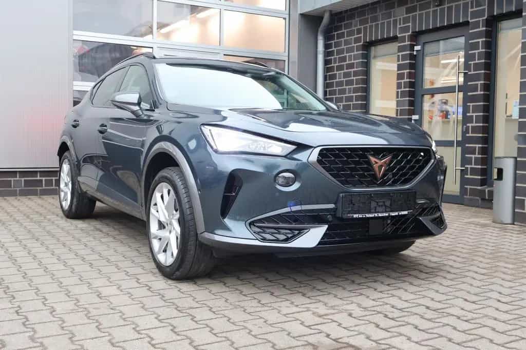 Cupra Formentor Basis LED/Automatik/Navi/2xPDC 11/2023-photo-0