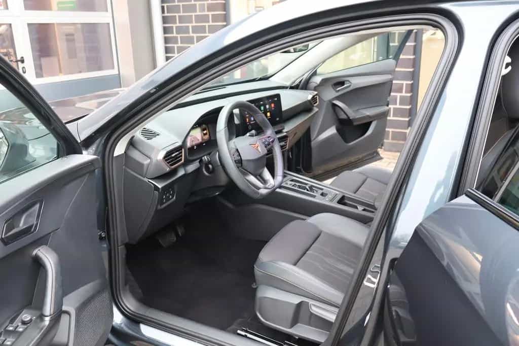 Cupra Formentor Basis LED/Automatik/Navi/2xPDC 11/2023-photo-40