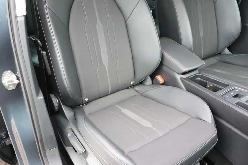 Cupra Formentor Basis LED/Automatik/Navi/2xPDC 11/2023-photo-8