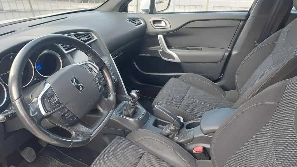 DS Automobiles DS4 Ds DS4 4 1.6 e-HDi 110 airdream Chic 09/2012-photo-10