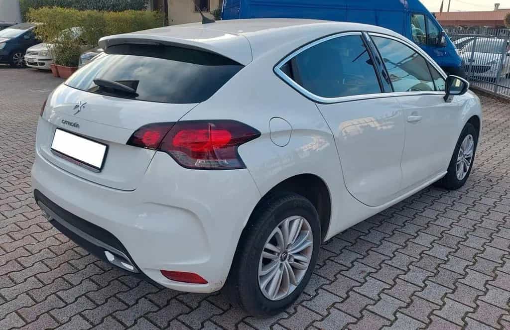 DS Automobiles DS4 Ds DS4 4 1.6 e-HDi 110 airdream Chic 09/2012-photo-7