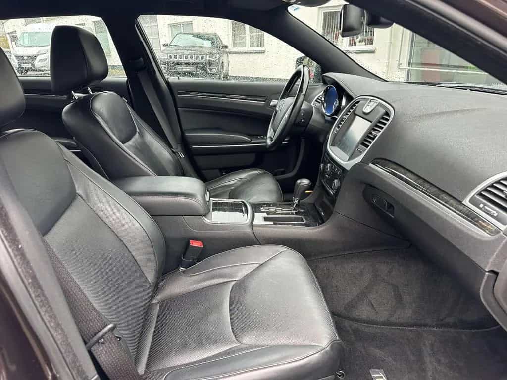 Lancia Thema 3.0 V6 Platinum 20Zoll/Alpine/Shz/Lhz/uvm 05/2013-photo-14