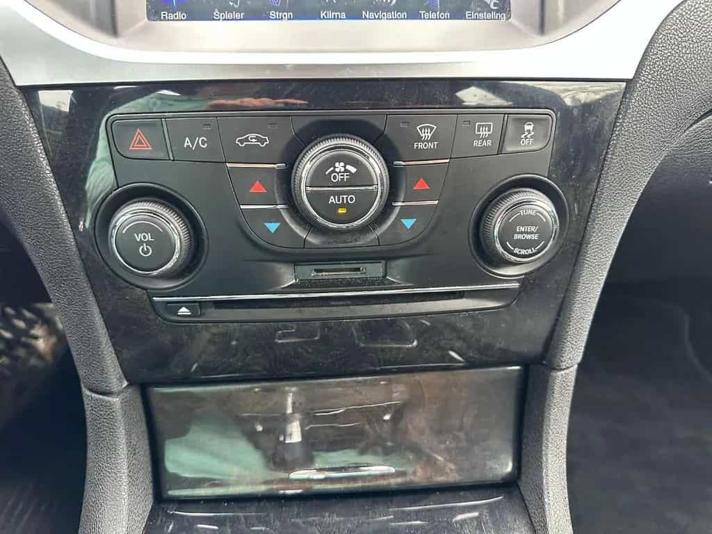 Lancia Thema 3.0 V6 Platinum 20Zoll/Alpine/Shz/Lhz/uvm 05/2013-photo-16