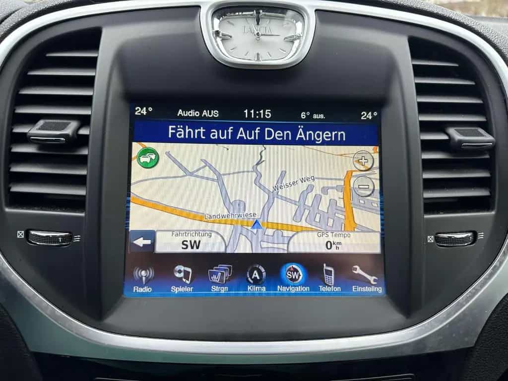 Lancia Thema 3.0 V6 Platinum 20Zoll/Alpine/Shz/Lhz/uvm 05/2013-photo-24