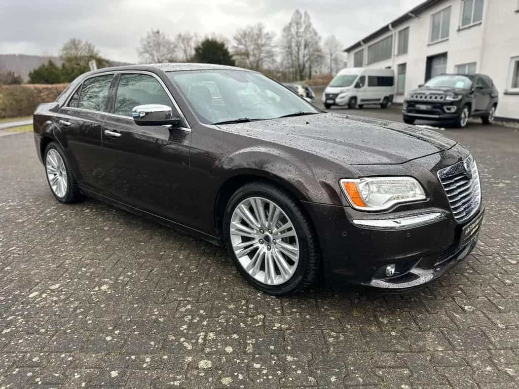 Lancia Thema 3.0 V6 Platinum 20Zoll/Alpine/Shz/Lhz/uvm 05/2013-photo-6