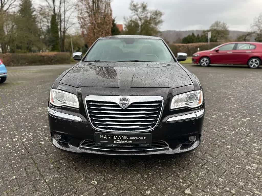 Lancia Thema 3.0 V6 Platinum 20Zoll/Alpine/Shz/Lhz/uvm 05/2013-photo-7