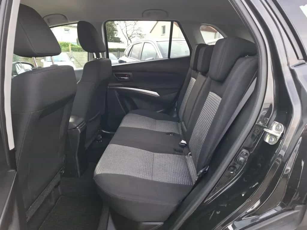 Suzuki (SX4) S-Cross S-Cross 1.5 AGS Comfort NAVI LED ACC 12/2024-photo-6